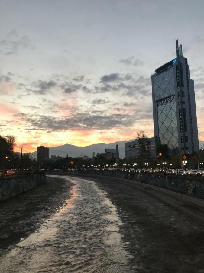 Wild Santiago Hostel Екстер'єр фото